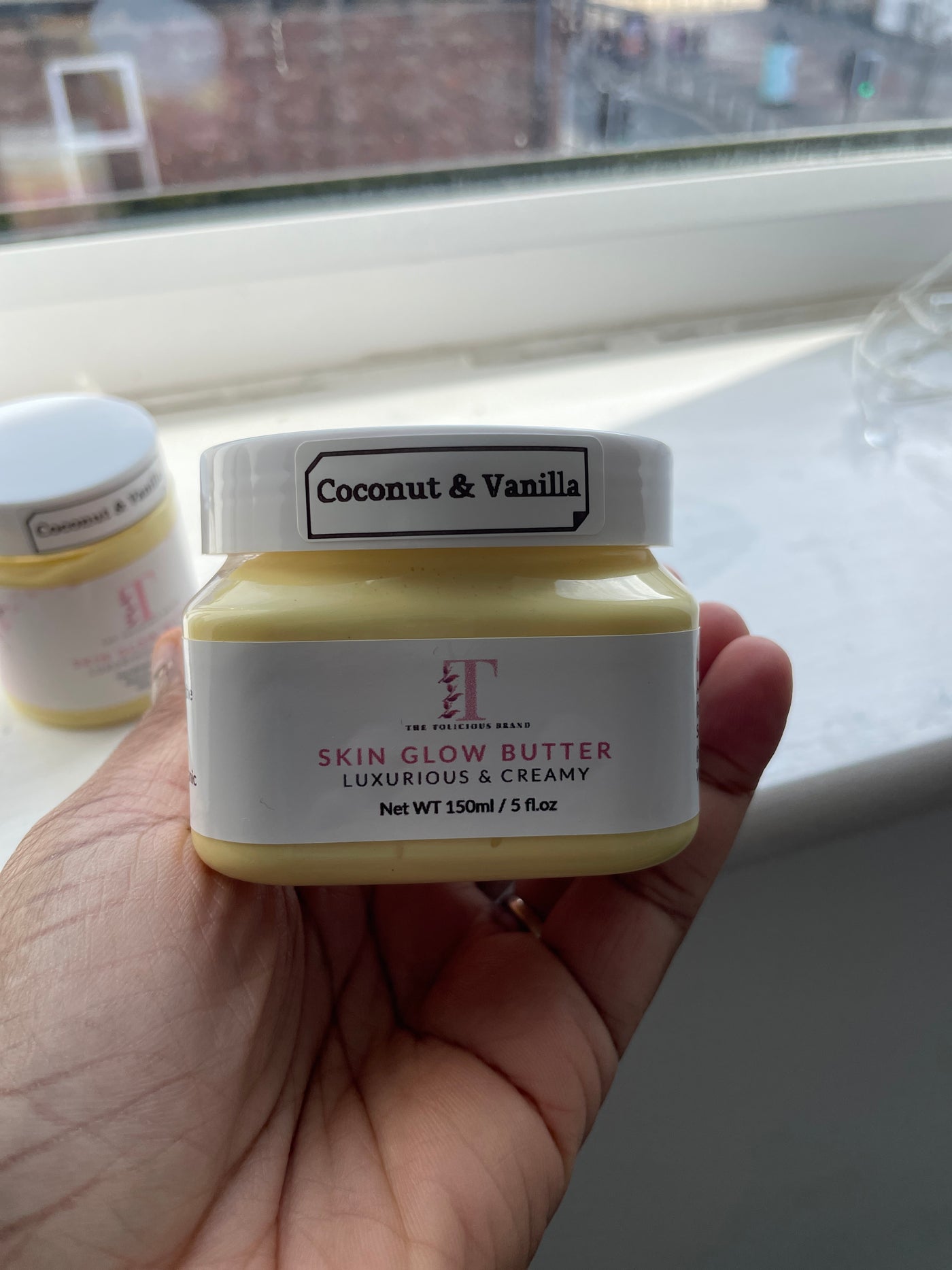 Coconut and Vanilla Skin Glow Butter.  Freshly handmade in the UK