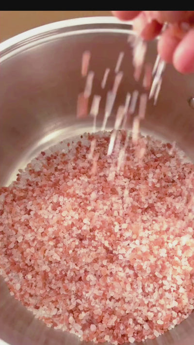 Handmade Bath Soak Infused With Oats and Dry Orange Slice. Rose Petals or Chamomile.